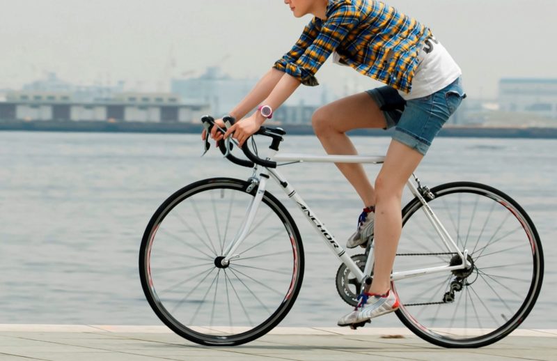 自転車ダイエットはお腹と太ももを引き締められる